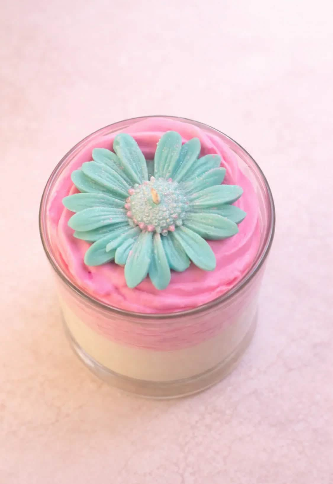 Pretty Chill – 12.25 oz Scented Candle - Red Raven Candle Co